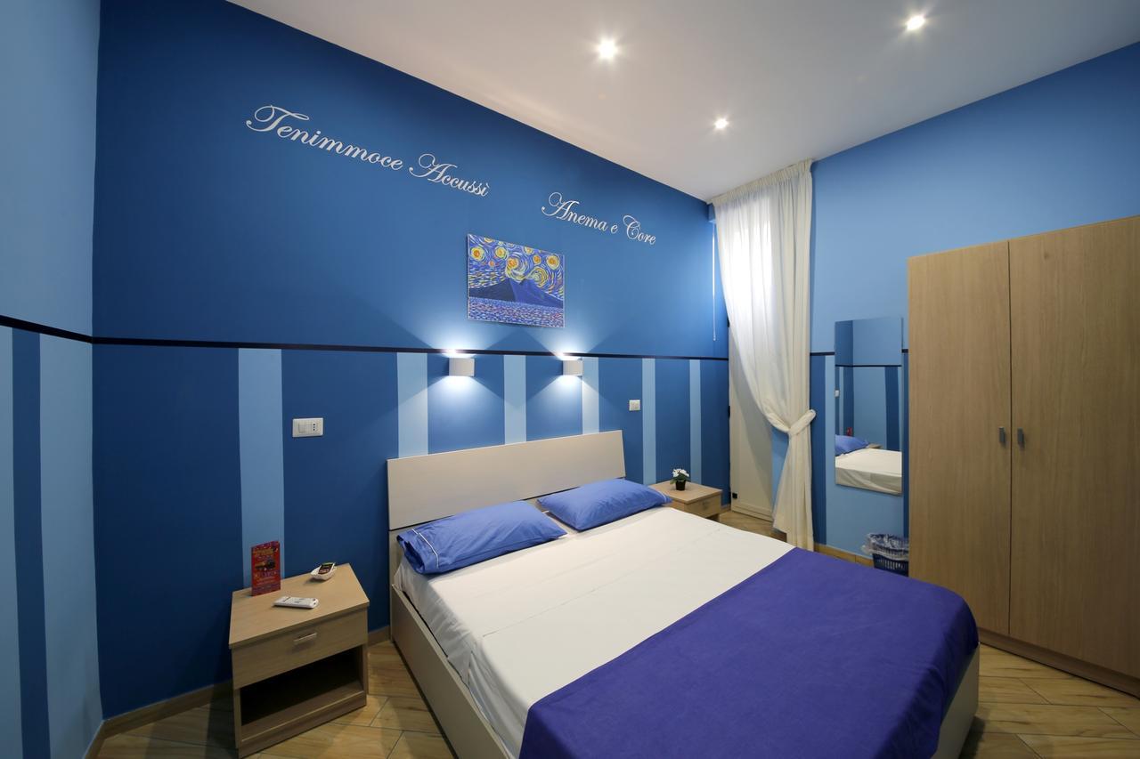 B&B Residenza Alba Наполи Екстериор снимка