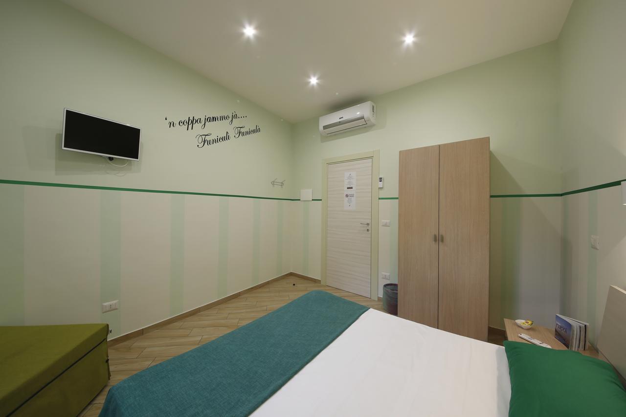 B&B Residenza Alba Наполи Екстериор снимка